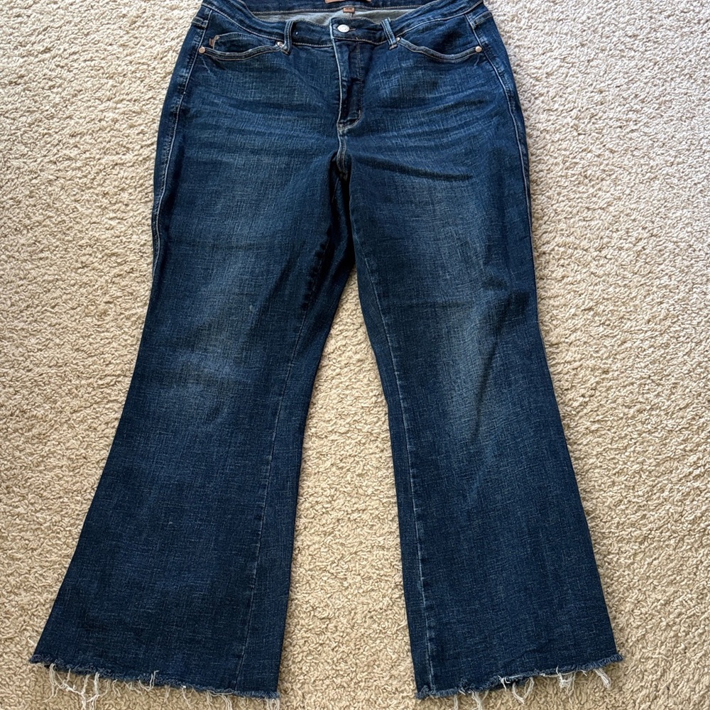Judy Blue Dark Wash Flare Jeans - High rise - raw hem
